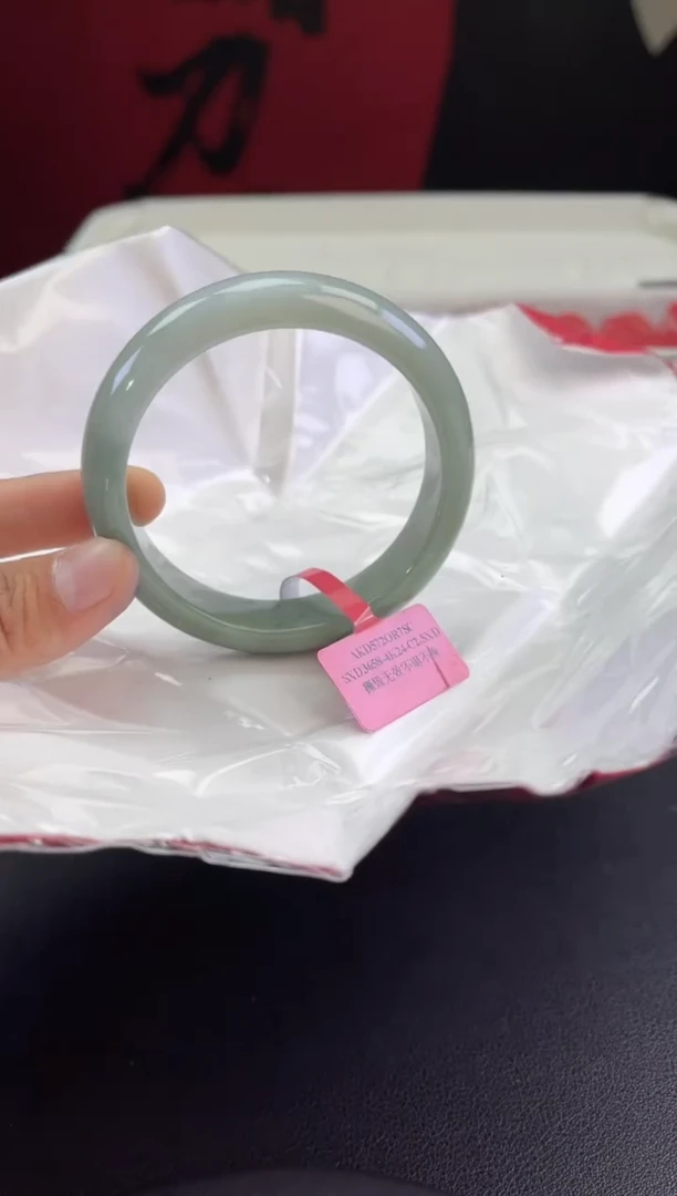 【闪购商品】翡翠未镶嵌手镯3翡翠手镯
