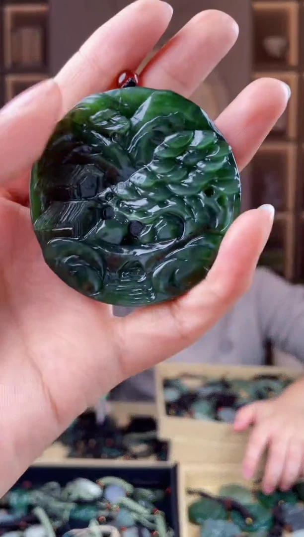 未镶嵌和田玉挂件拍一发一，多样性发货