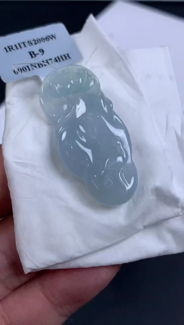 未镶嵌定制翡翠翡翠