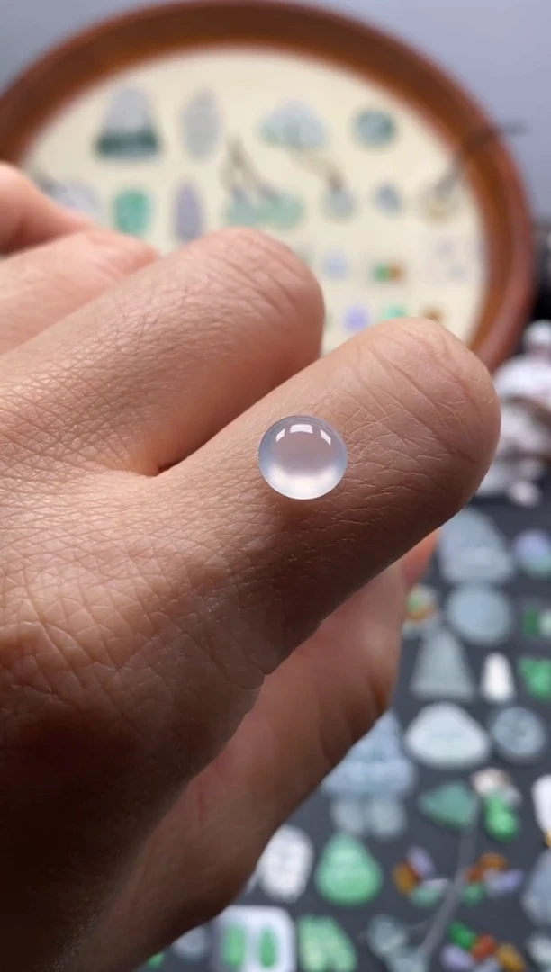 颈饰未镶嵌翡翠冰蛋面/芬