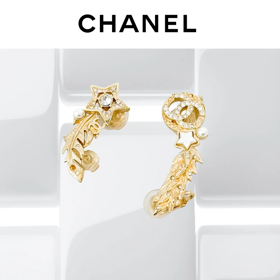 99新 Chanel/香奈儿 19K金色麦穗树叶镶钻多元素耳夹