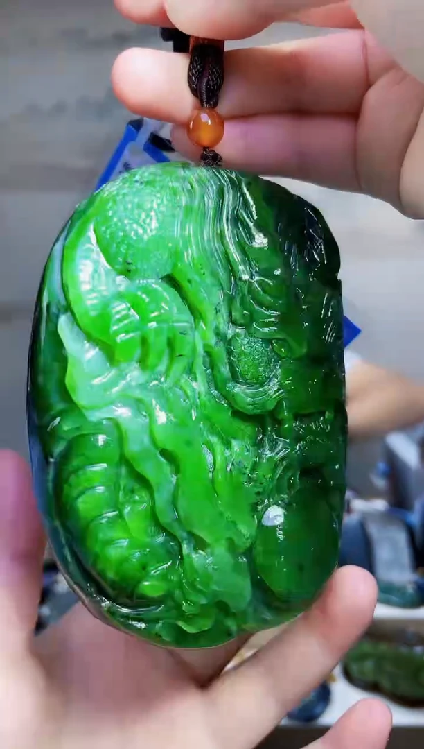 和田玉未镶嵌颈饰1