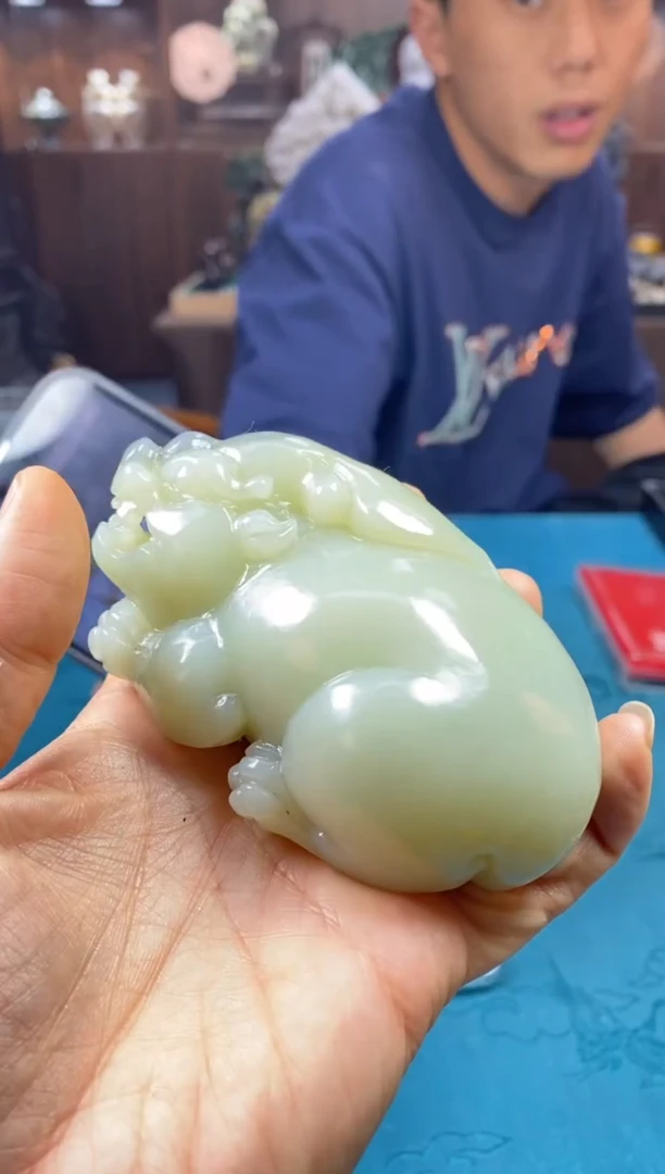 和田玉未镶嵌颈饰1