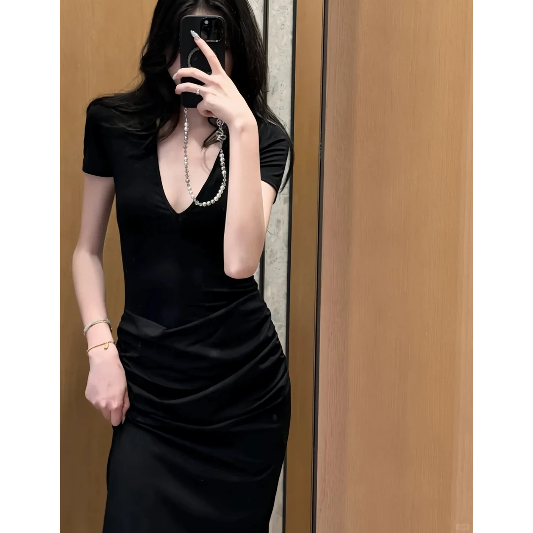 法式性感辣妹深V领短袖连衣裙女夏季新款修身显瘦气质包臀长裙子