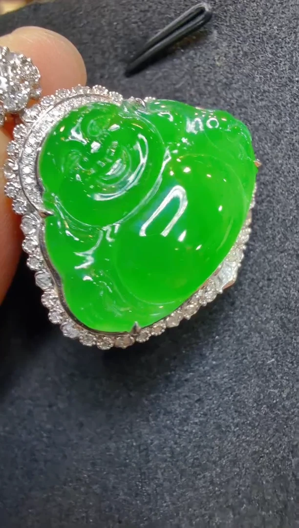 吊坠(不含链)18K金镶嵌翡翠多样性团购发一件