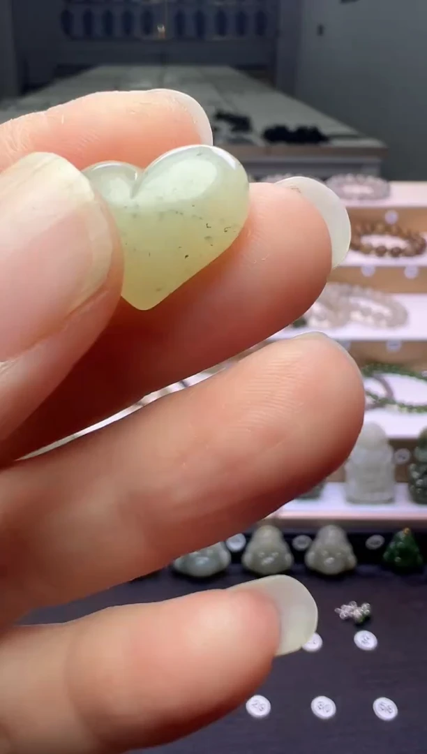 颈饰未镶嵌和田玉21号链接