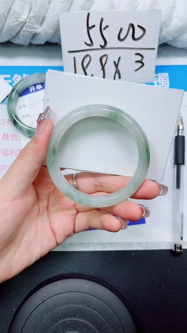 【闪购商品】石英质玉手镯未镶嵌S81-58/59