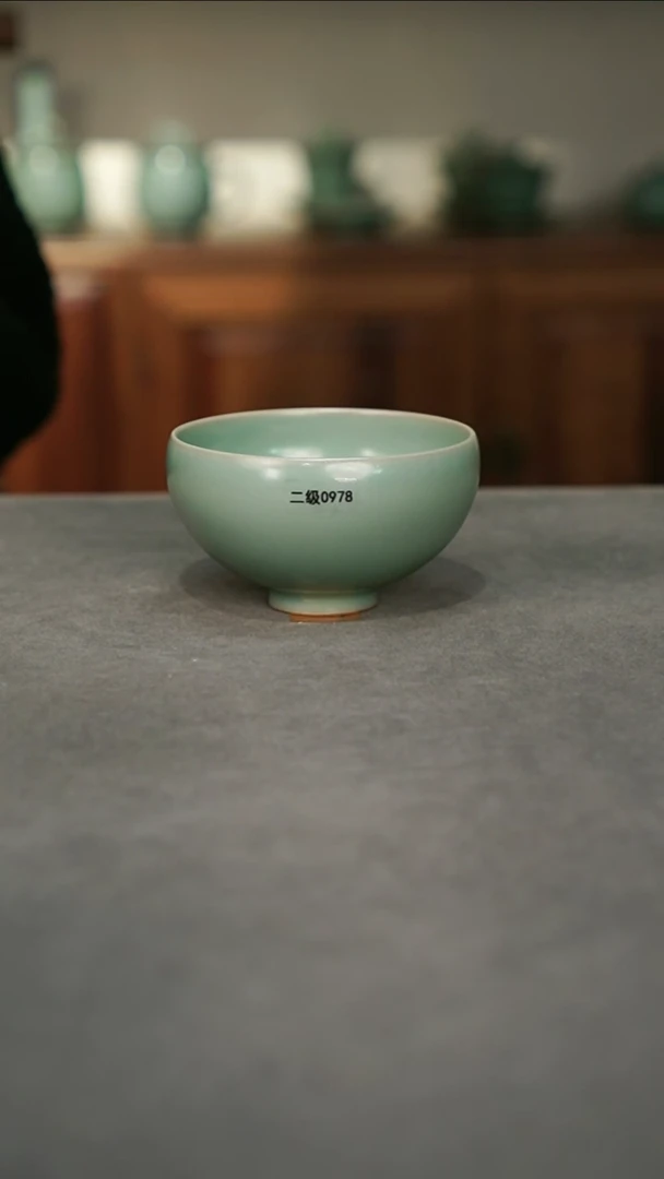 【闪购商品】君子汝瓷【福利】鸡心压手杯0978