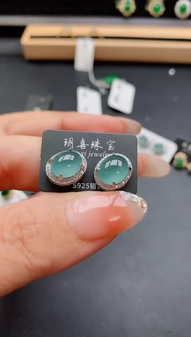 银S925镶嵌戒指翡翠1