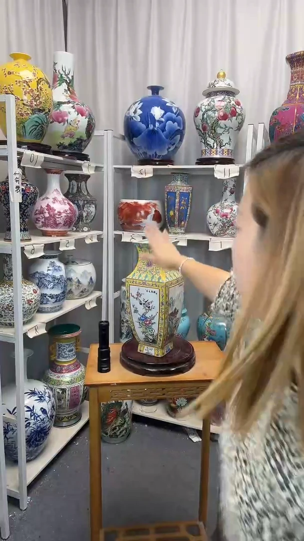 摆件景德镇四面开窗四方尊夜光