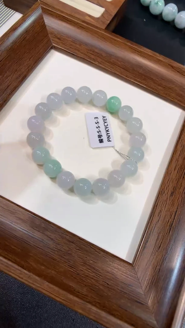 未镶嵌手串翡翠手串