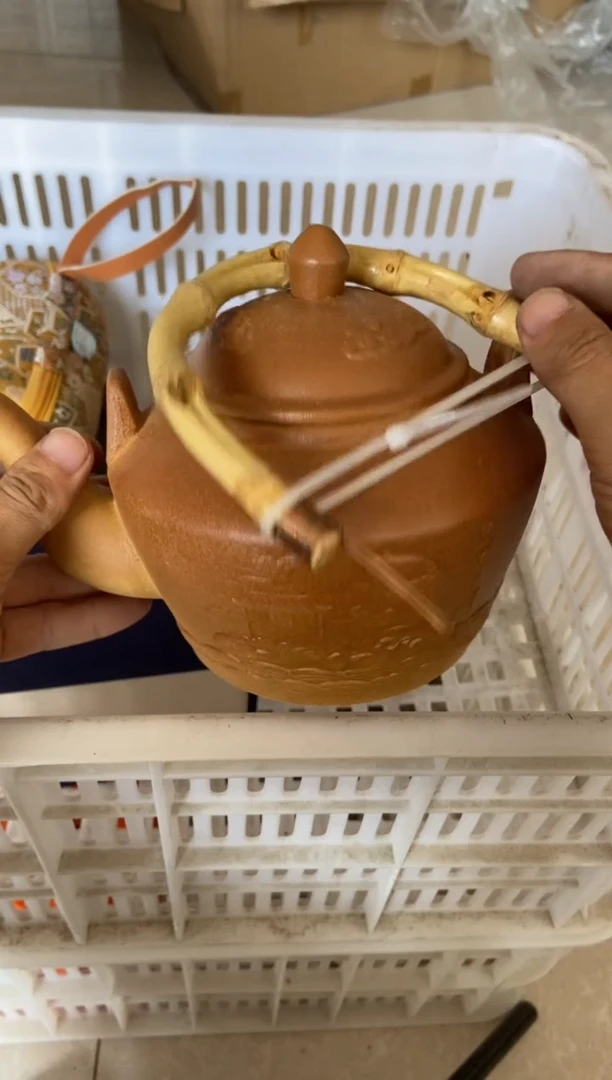 无运费险有瑕疵的摄影的产品有使用过的痕迹有点脏介意勿拍