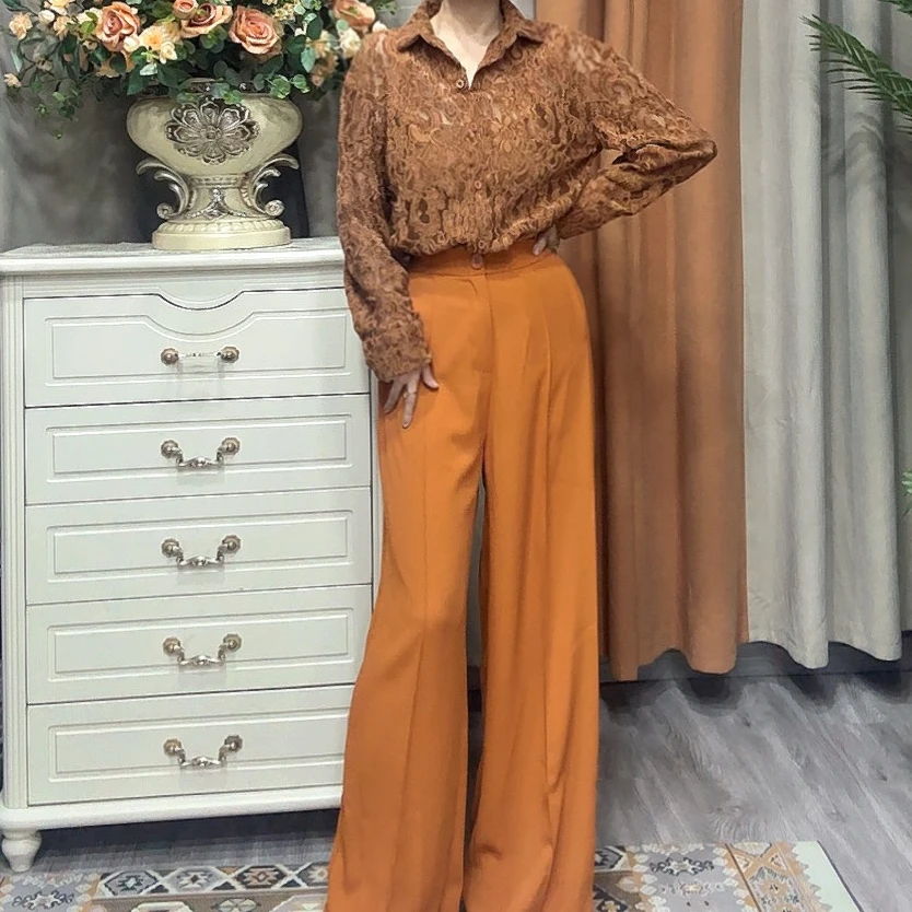 2025款法式复古高级感蕾丝衬衫