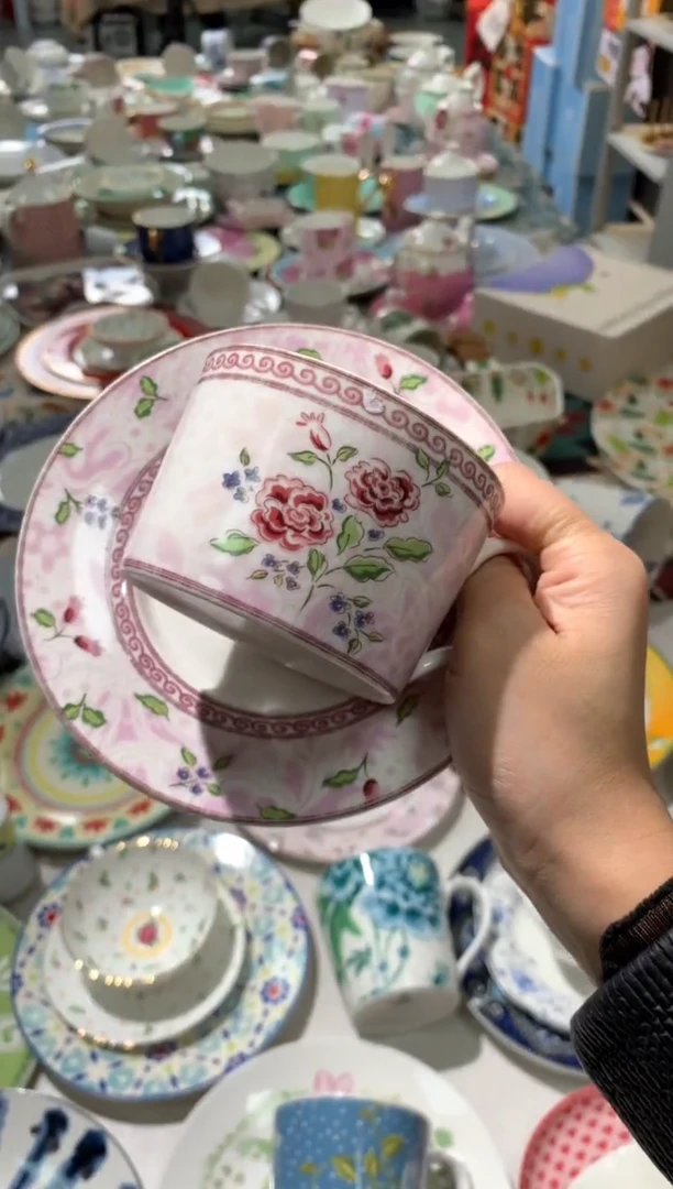 【闪购商品】瓷片陶瓷原单CC978餐具1个