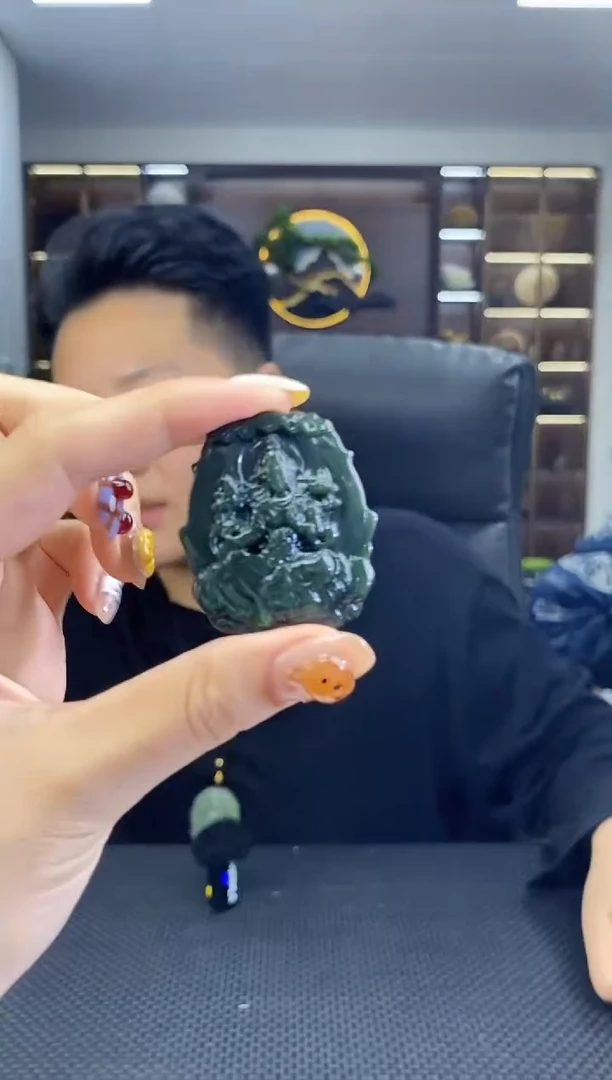 颈饰未镶嵌和田玉4