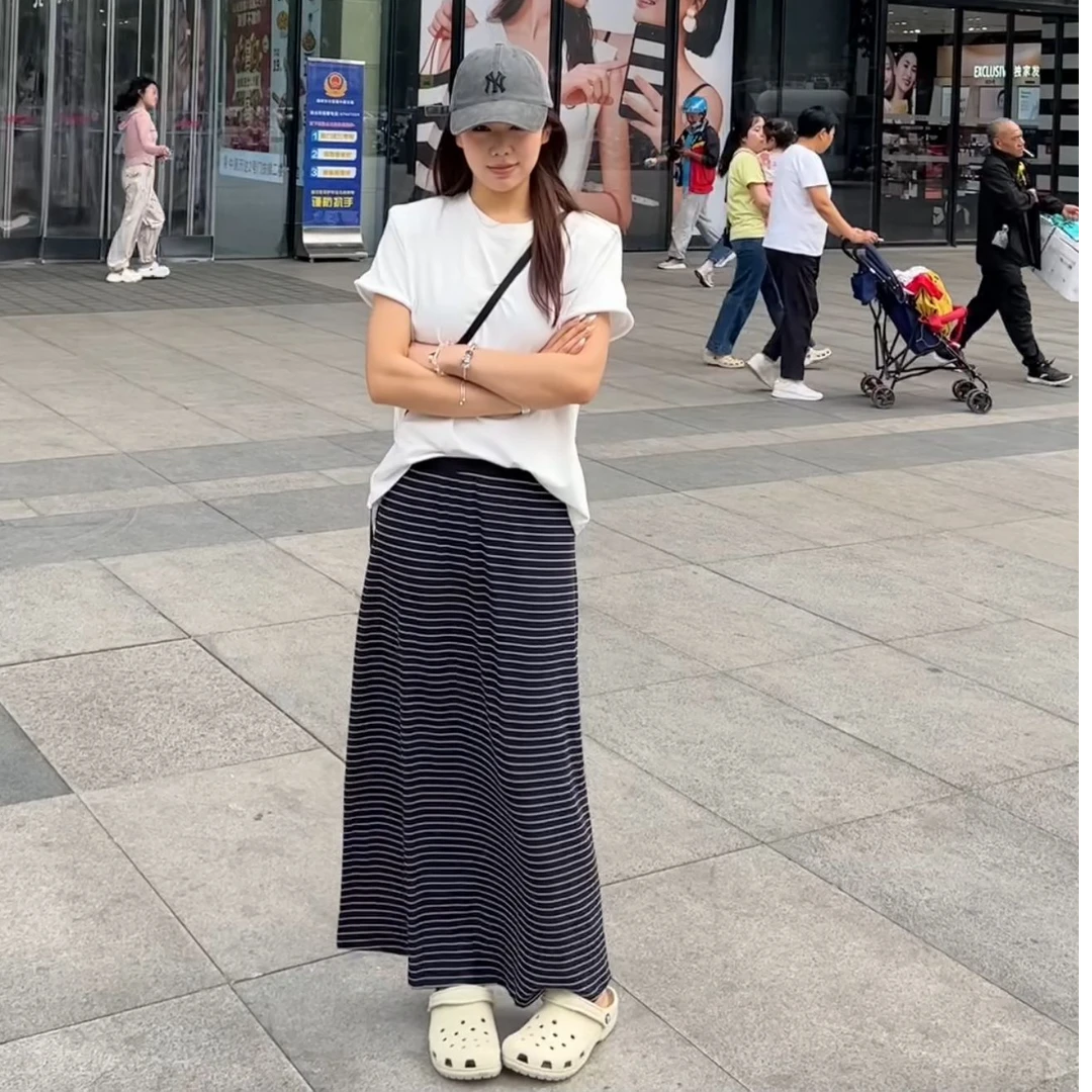 韩系休闲时尚中高腰显瘦条纹裙