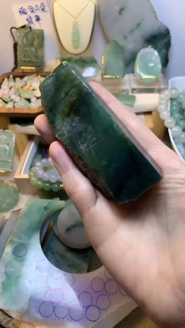 未镶嵌挂件翡翠房 缅甸A货翡翠，没有运费险