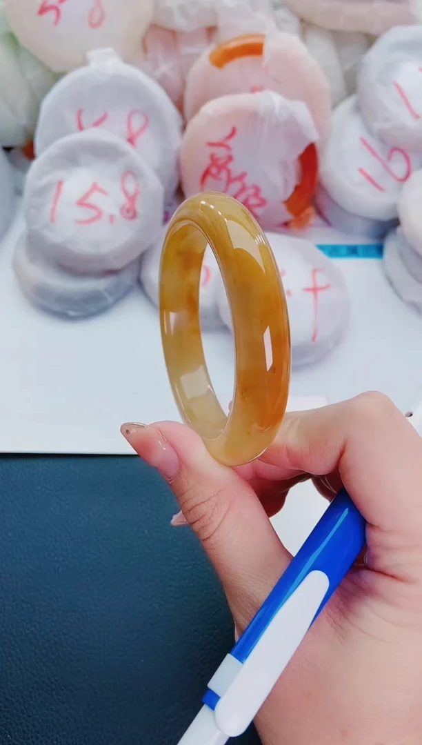 未镶嵌手镯石英质玉K6-57-58