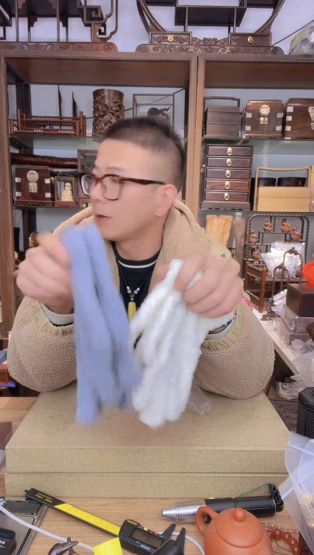 【闪购商品】乌木类书架041盘玩手套2副