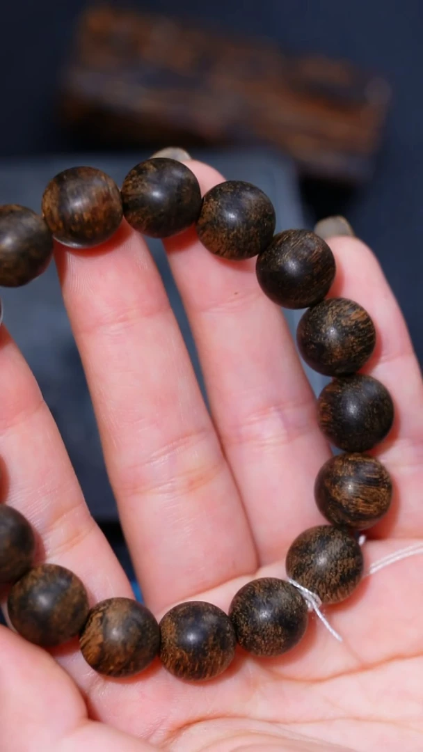 沉香沉香碎屑顶级达拉干1.2沉水