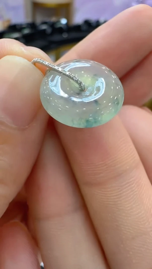 翡翠18K金镶嵌吊坠(不含链)多样性团购发一件