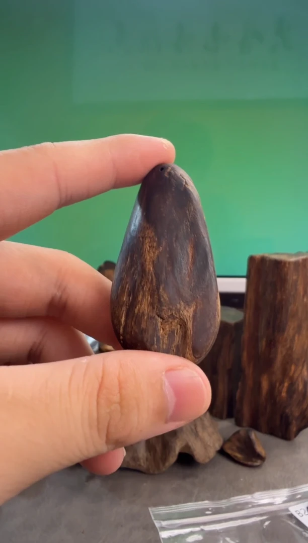 手把件沉香菩萨棋多样性发一