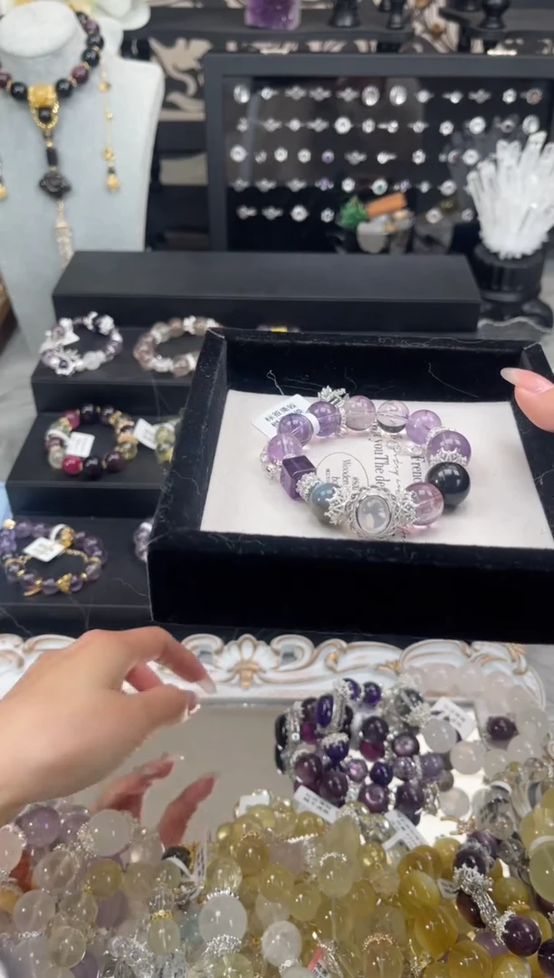 【闪购商品】水晶手链未镶嵌天然水晶 多样性发货