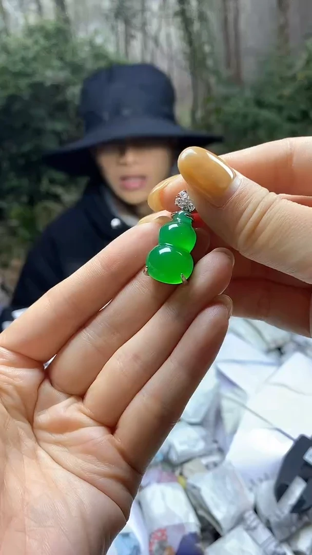 满色吊坠 所见即所得！！