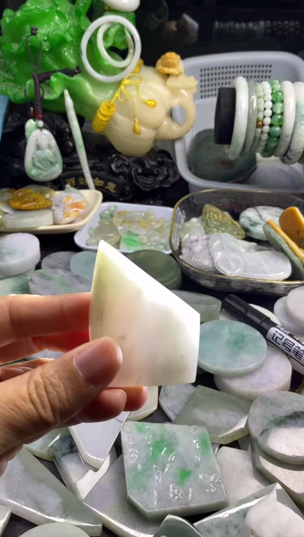 散珠翡翠A货翡翠8