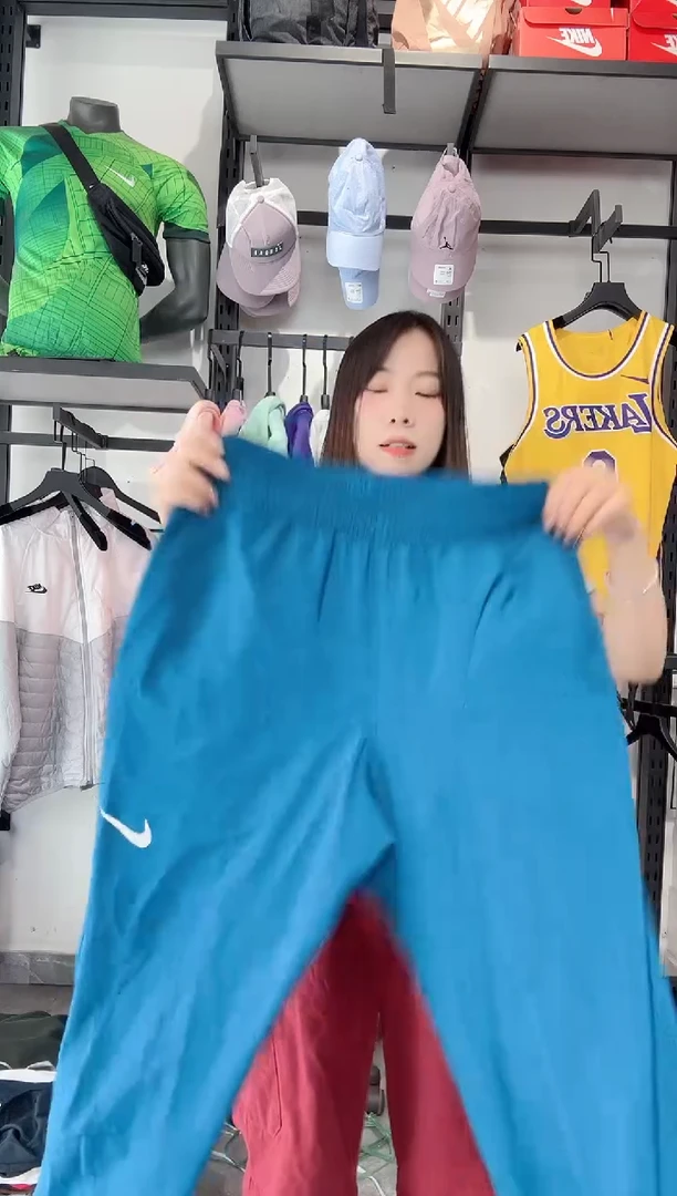 1579  编码 瑕疵款直播间过款为准 尺码 M