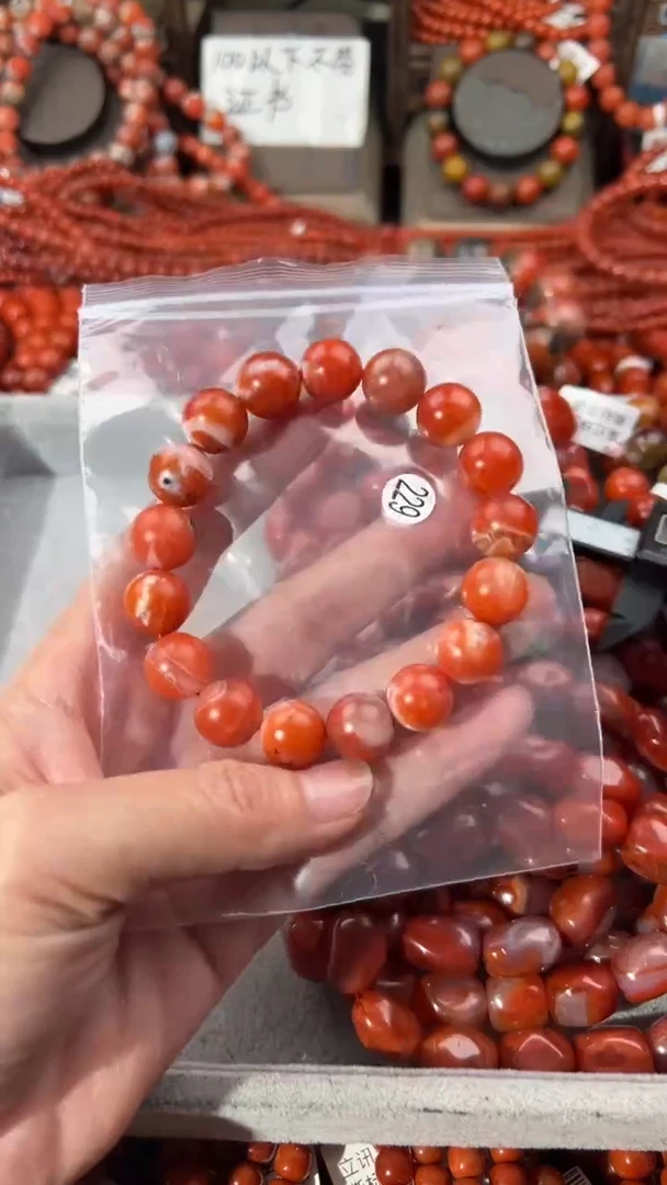 南红玛瑙手串未镶嵌12+