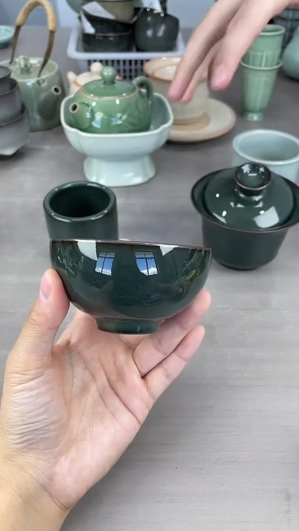 青瓷仓储福利清仓