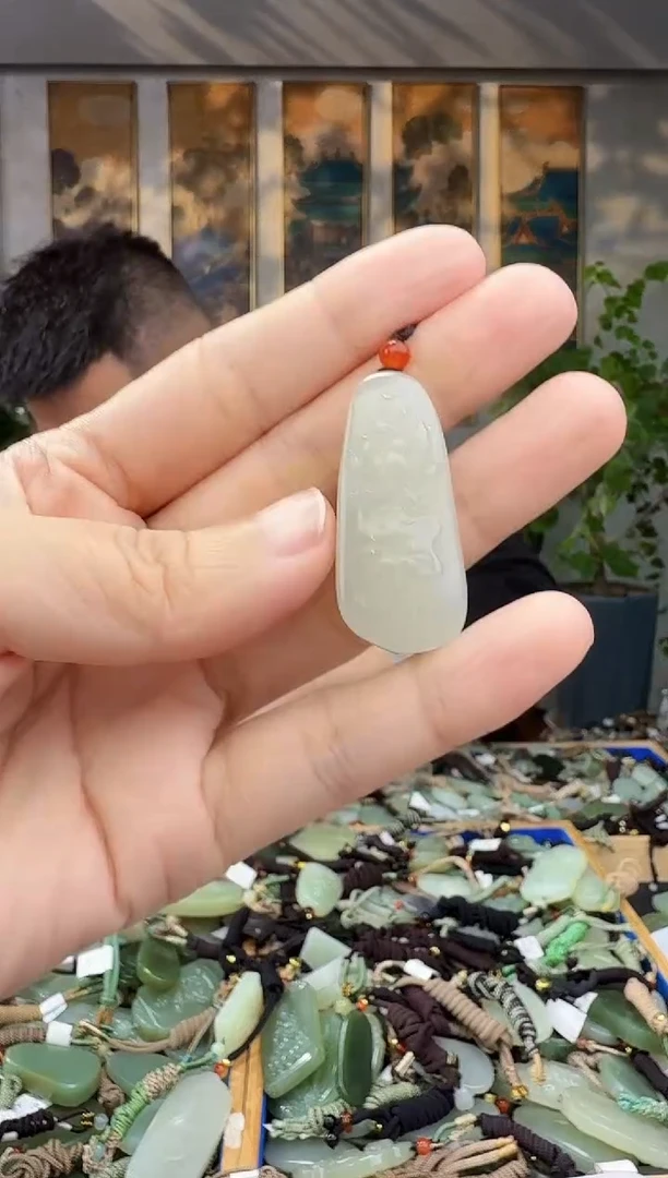 未镶嵌和田玉挂件拍一发一