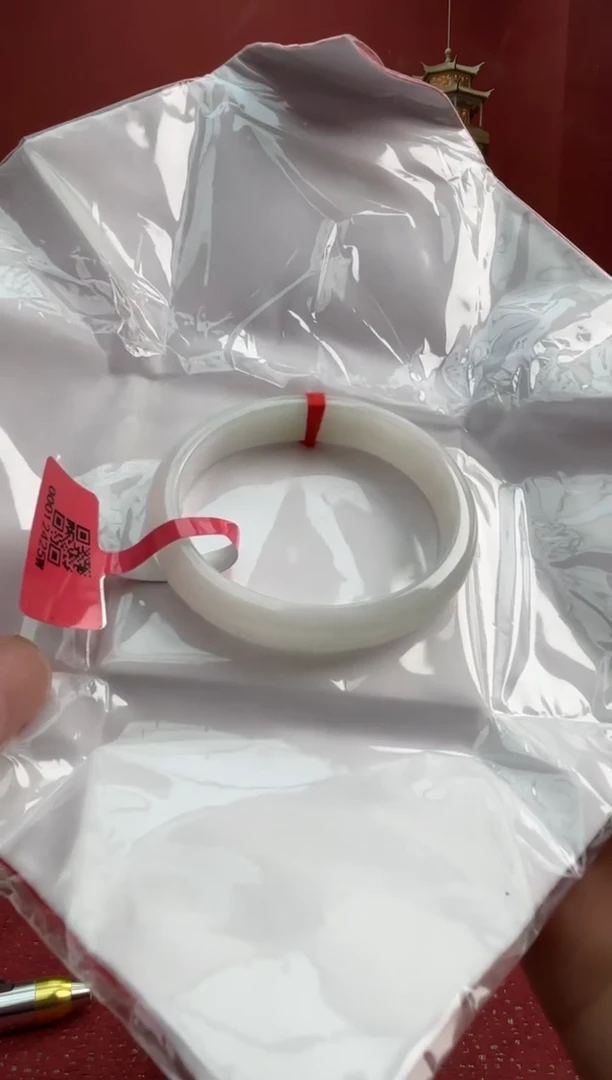 未镶嵌手镯（贵妃镯）翡翠翡翠手镯8
