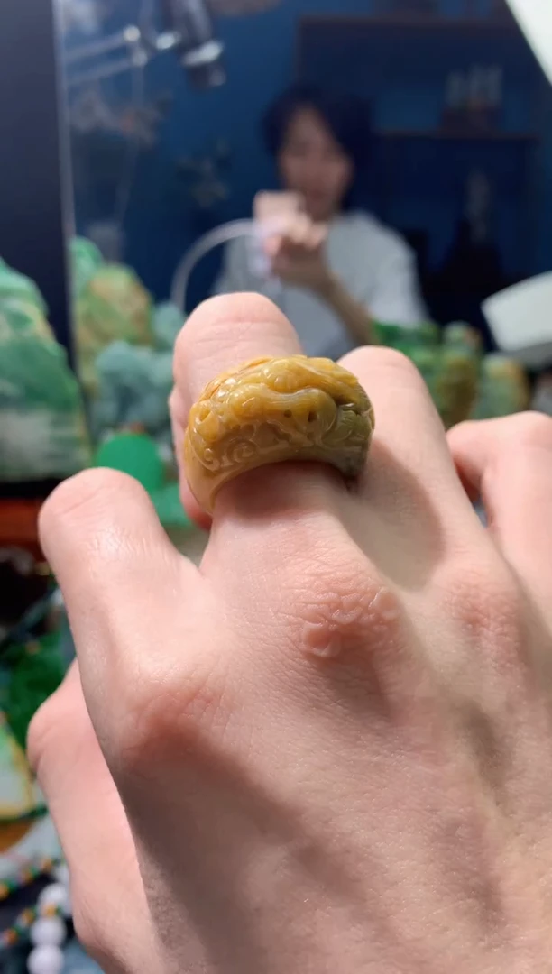 颈饰未镶嵌翡翠翡翠天然缅甸a货翡翠