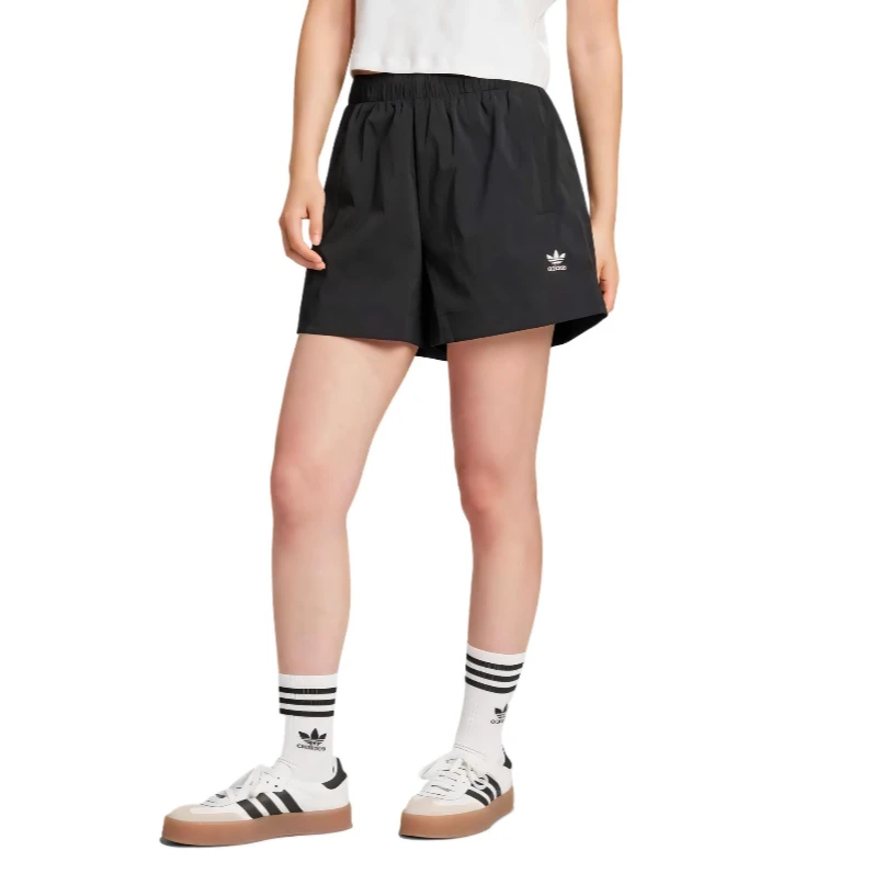 adidas/阿迪达斯三叶草女款柔软舒适亲肤时尚宽松休闲短裤JD1511