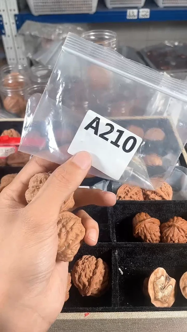 把件文玩核桃40蛤蟆头