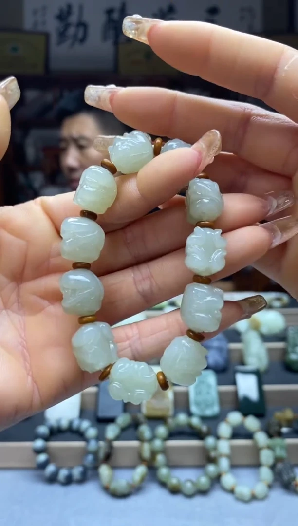 未镶嵌和田玉挂件手串貔貅拍一发一多样性发货