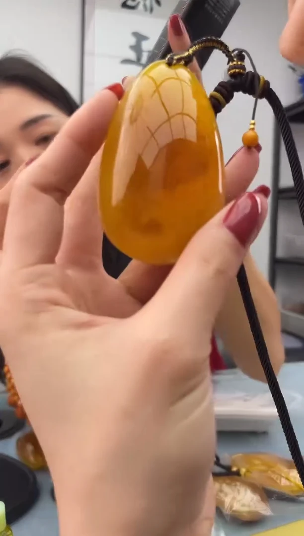 未镶嵌蜜蜡珠宝奇石假一罚十，048多样性发一件