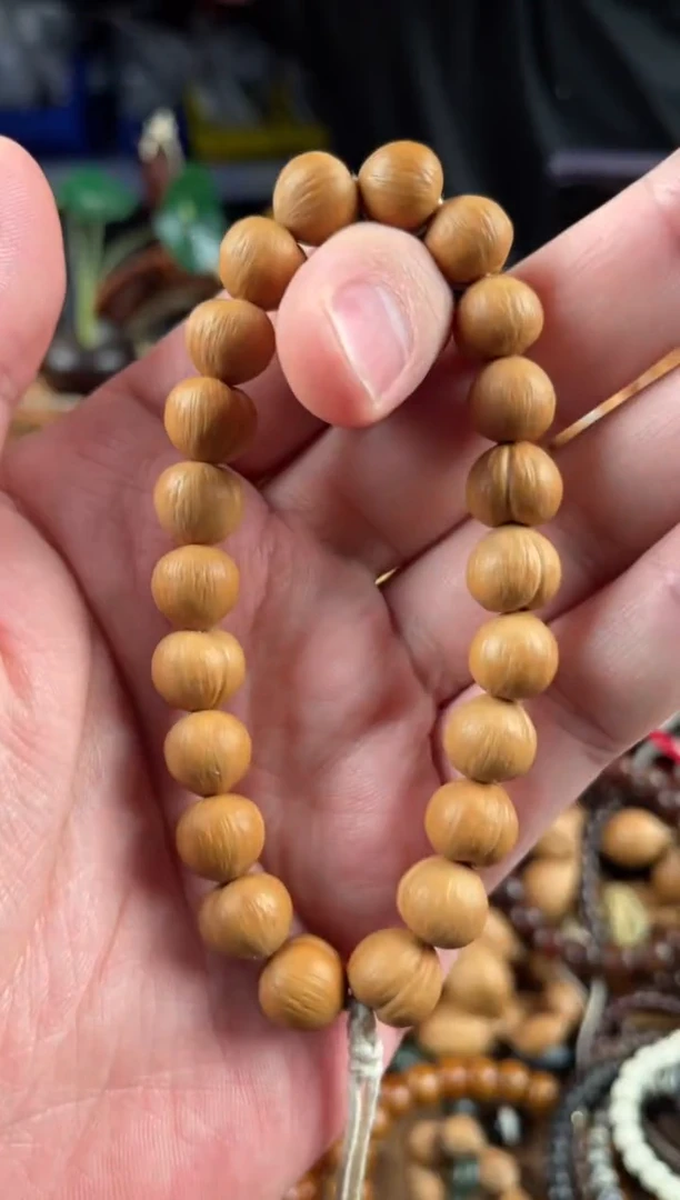 猴头核桃吊坠王胖子文玩工作室屁桃1.2左右手持