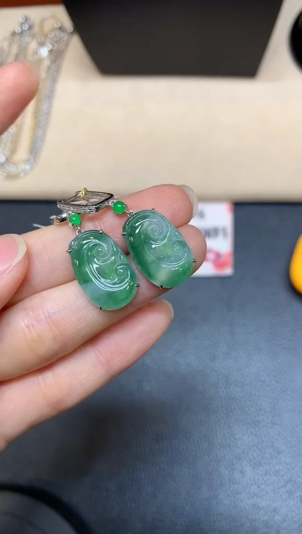 【闪购商品】翡翠耳饰18K金镶嵌【无鉴赏期多样性发其一