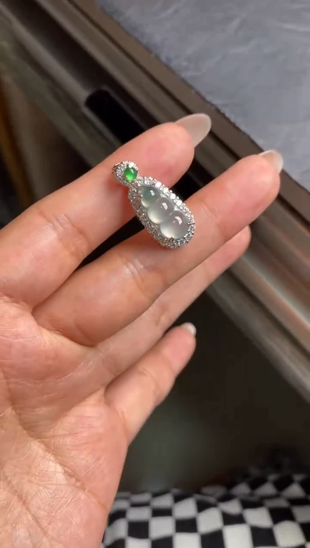 银S925镶嵌戒指翡翠阿*天然A货翡翠