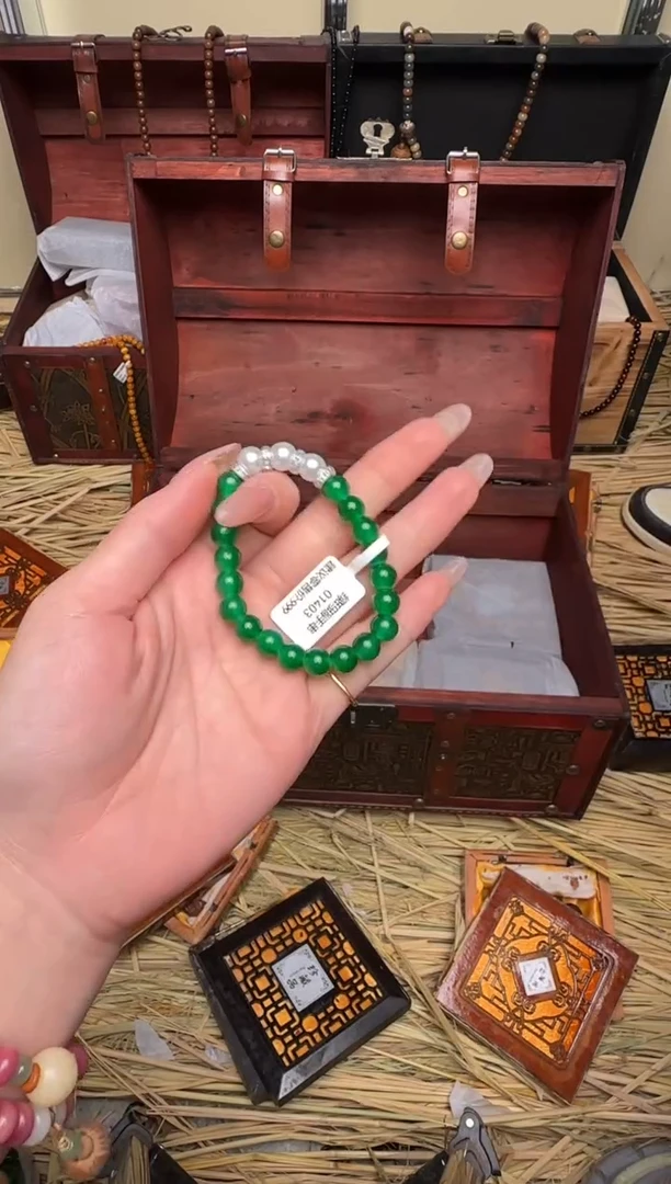 精美手串（无礼盒）