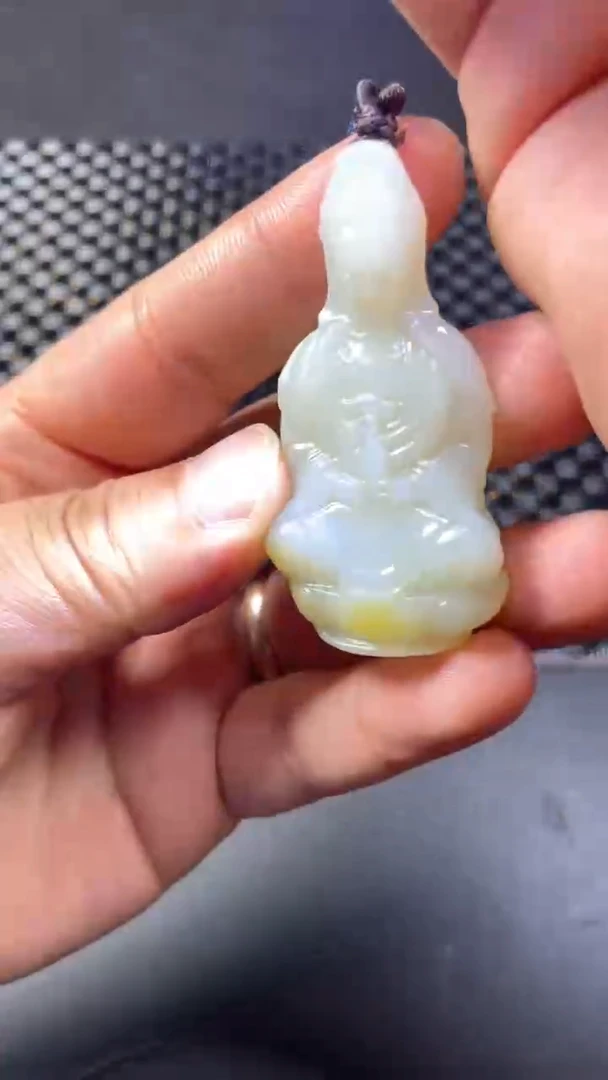 和田玉未镶嵌颈饰和田玉2