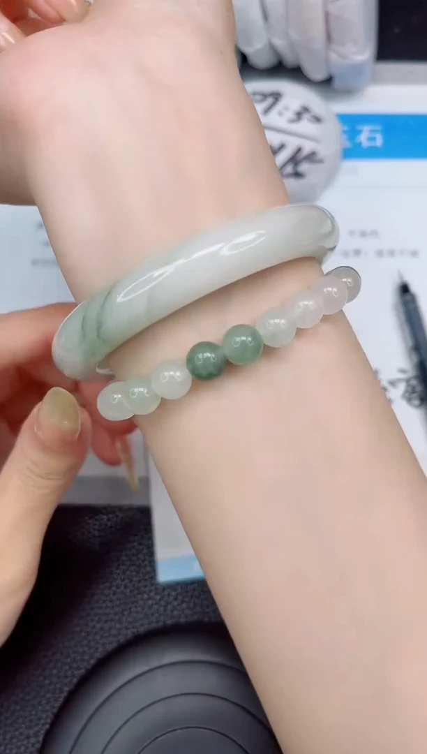 石英质玉手镯未镶嵌182-59.2