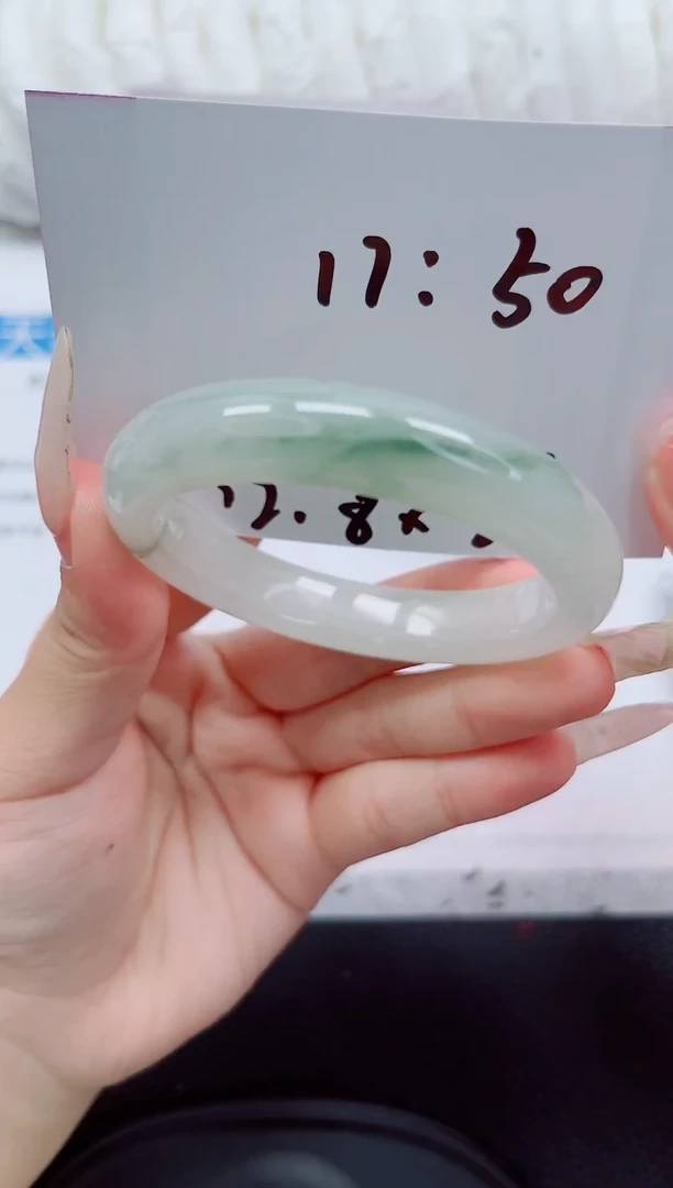 未镶嵌手镯石英质玉274-52/53