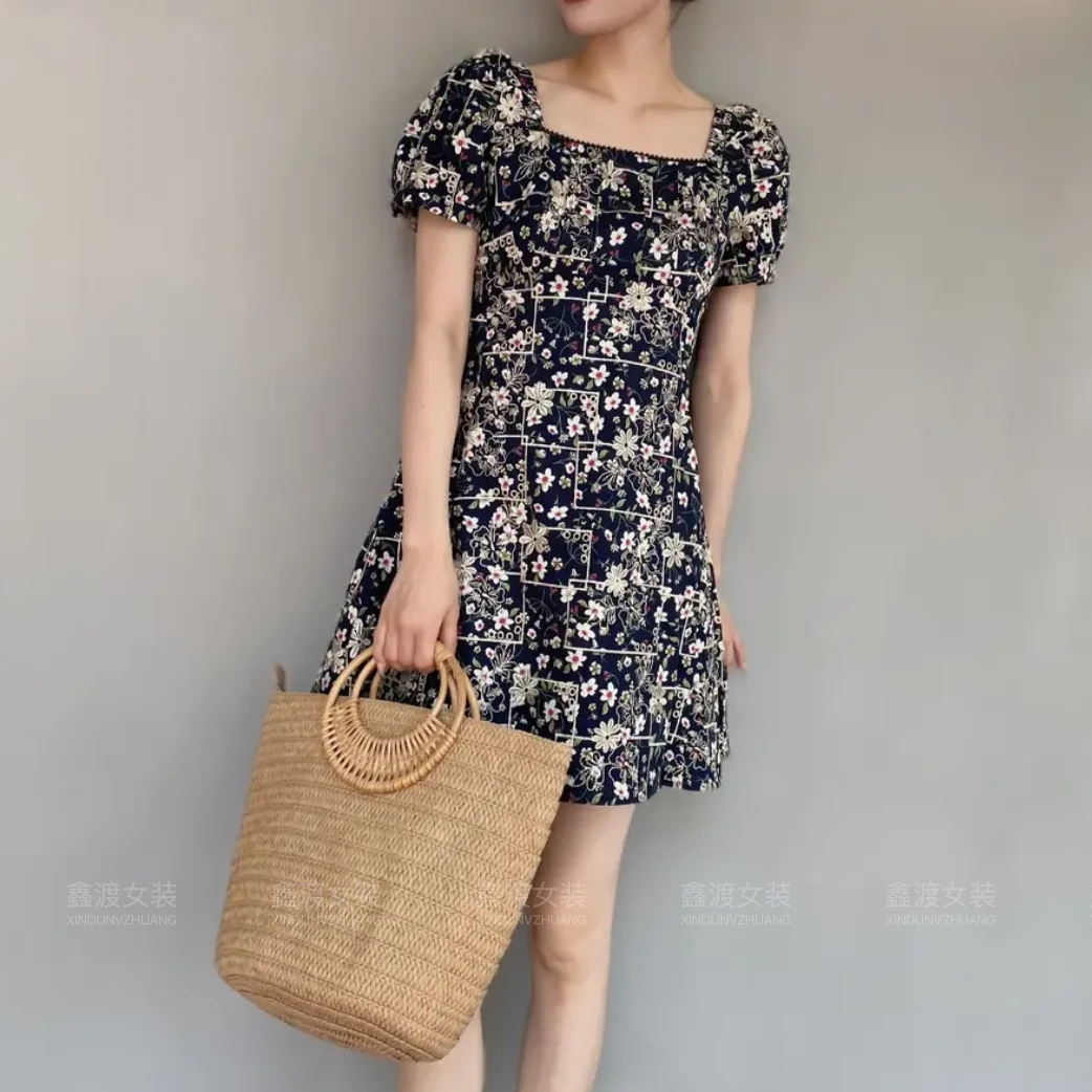 2025春夏新款时尚显瘦气质女士网红洋气连衣裙百搭款D5203