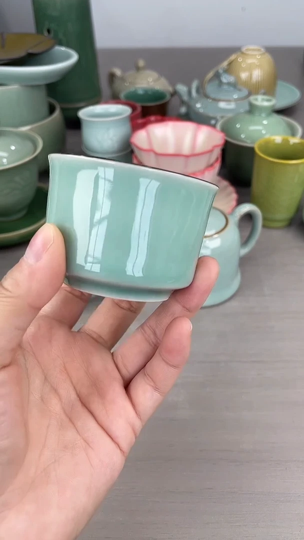 青瓷i原场地仓储福利清仓