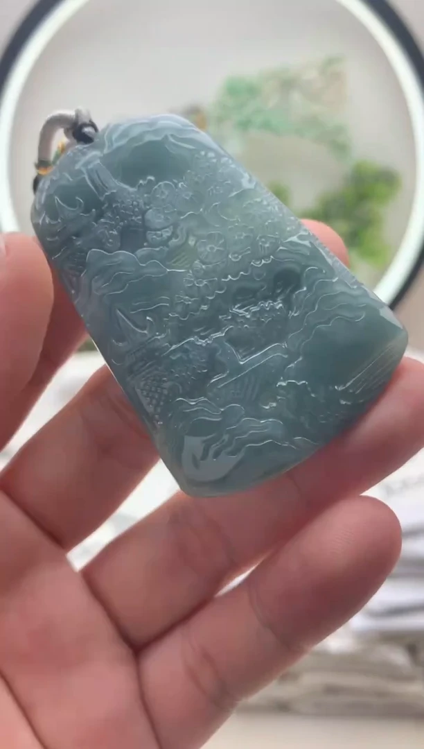 颈饰未镶嵌翡翠山水牌