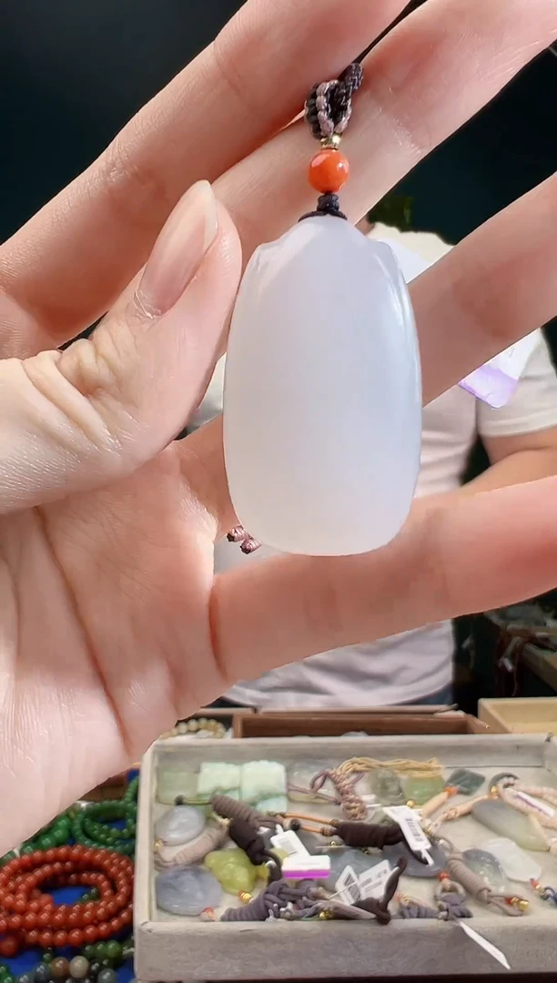 颈饰未镶嵌和田玉多样性发货 拍一单发一个